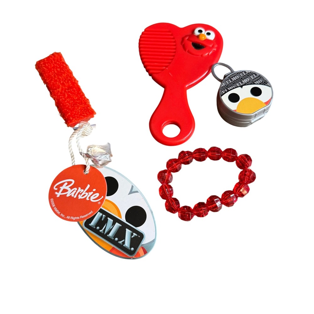 Barbie 2006 Tickle Me Elmo Accessory Lot Red Heart Comb Bracelet Tag Grey Case